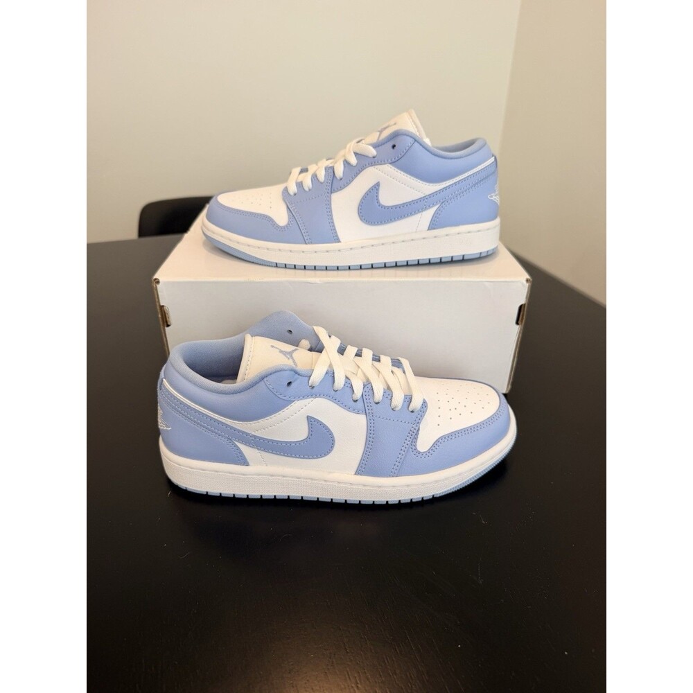 Nike Air Jordan 1 Low White Aluminum Light Blue DC0774-142 Women’s Size 8 NIB